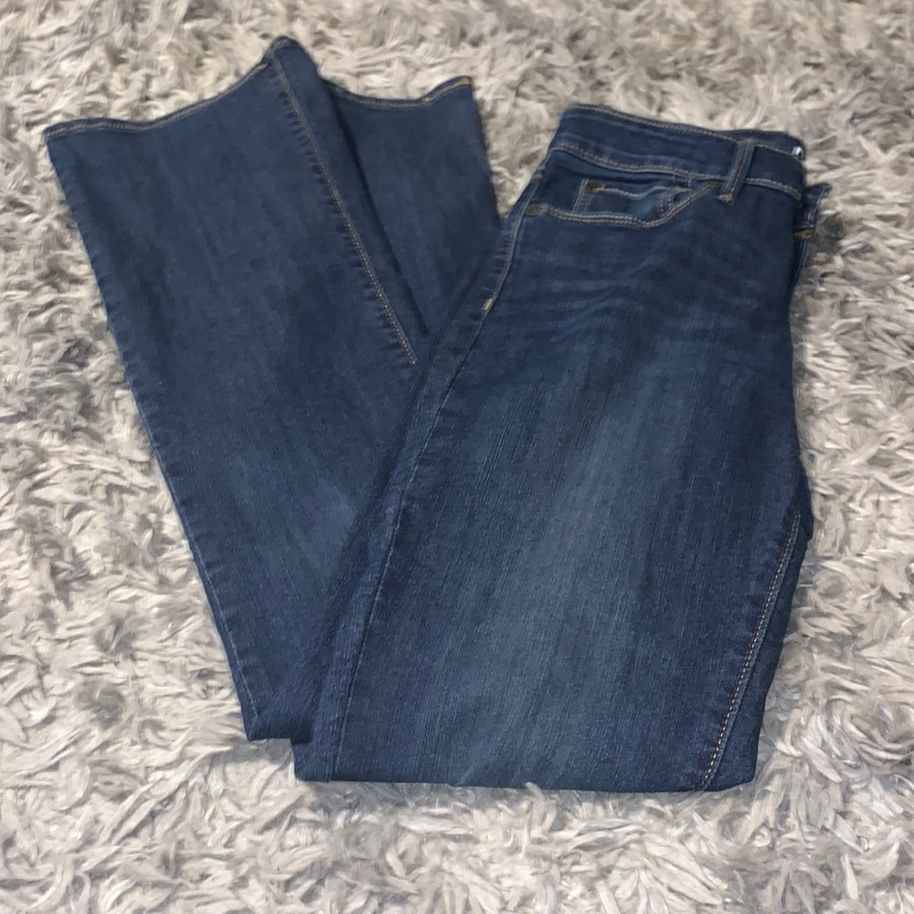 Denizen From Levi's Women's Modern Bootcut Jeans